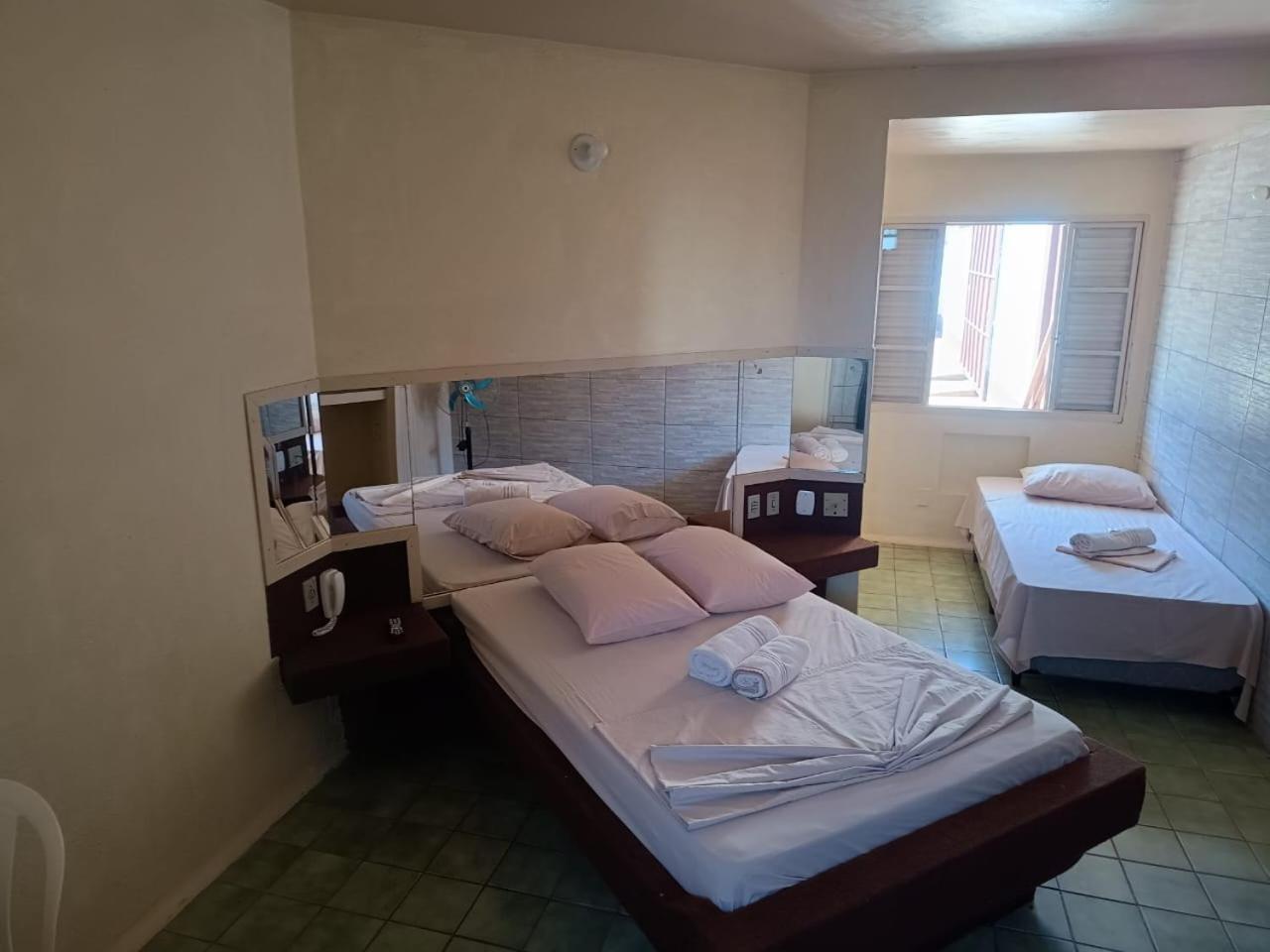 Hotel Comodoro De Livramento Santana do Livramento Bagian luar foto