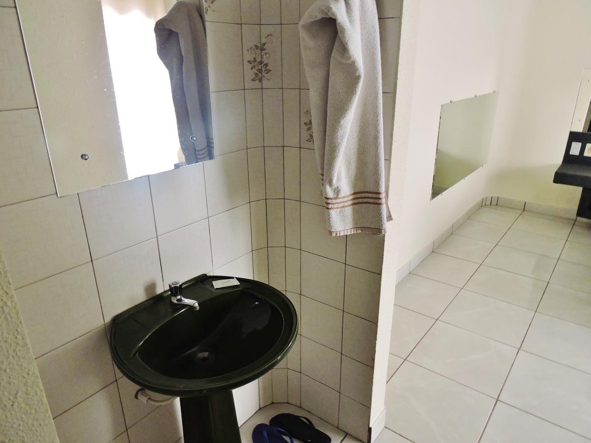 Hotel Comodoro De Livramento Santana do Livramento Bagian luar foto